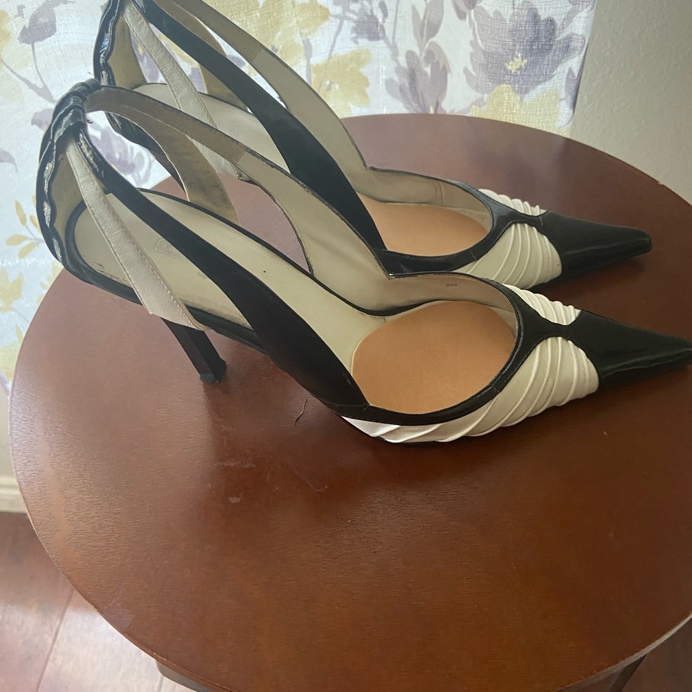 Women Black and White Heels